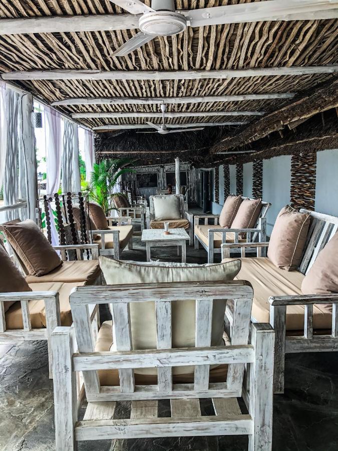 Mbuyu Lodge واتامو المظهر الخارجي الصورة